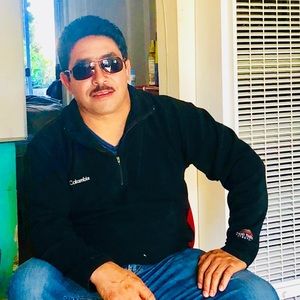 Meet your Posher, Henry